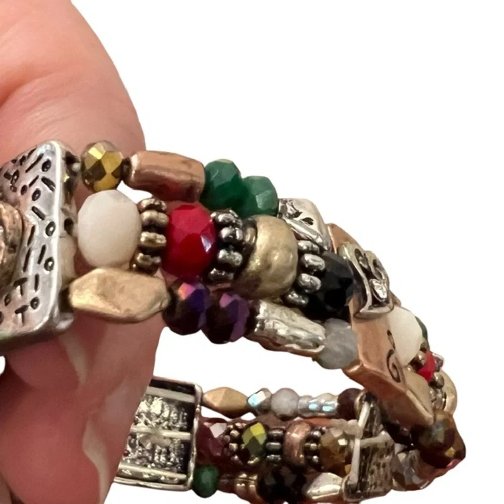 GORGEOUS MULTI-STRAND STRETCH BRACELET BEADS CRYSTALS JOY METAL SQUARES NWOT‎